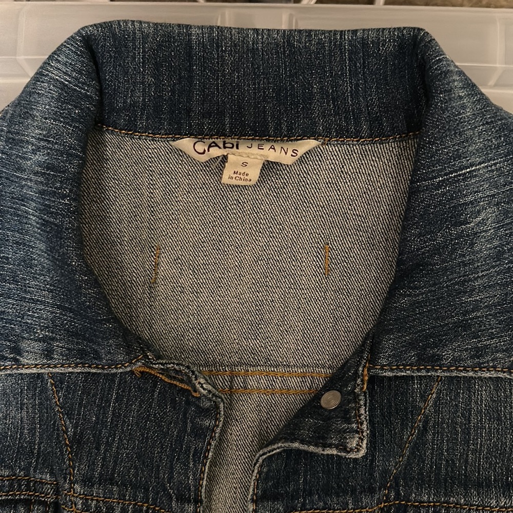 CAbi Med/Dark Wash Jean Jacket - Picture 4 of 4